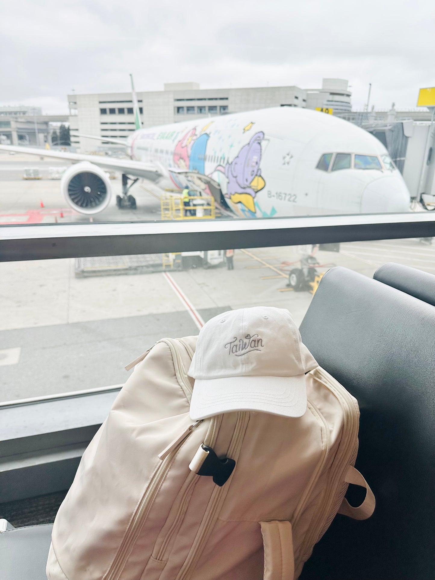 Taiwan embroidered hat
